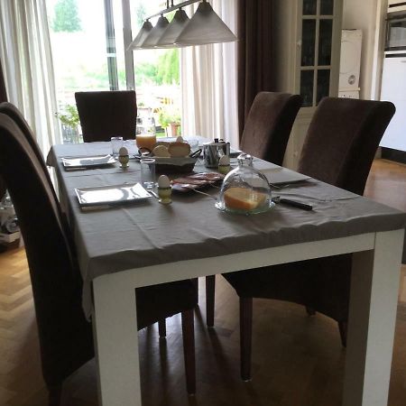 De Randstad Panzió Zoetermeer Kültér fotó
